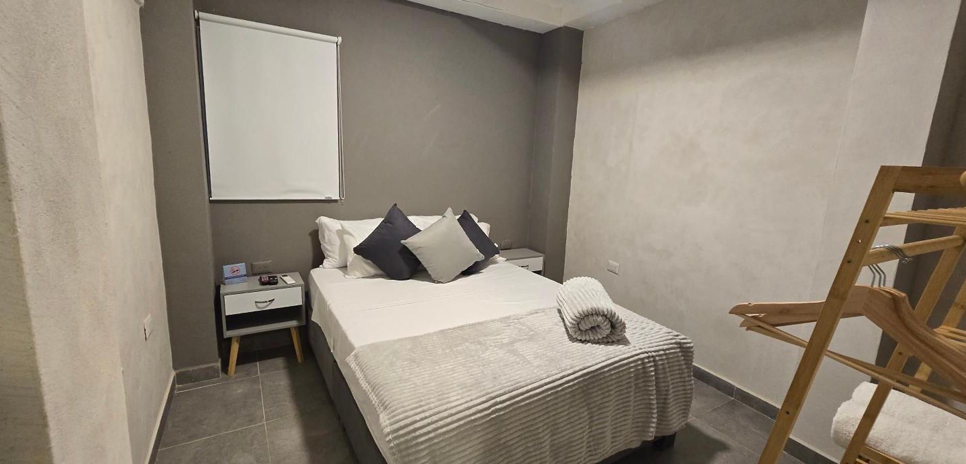 Agena Cabrero Hotel