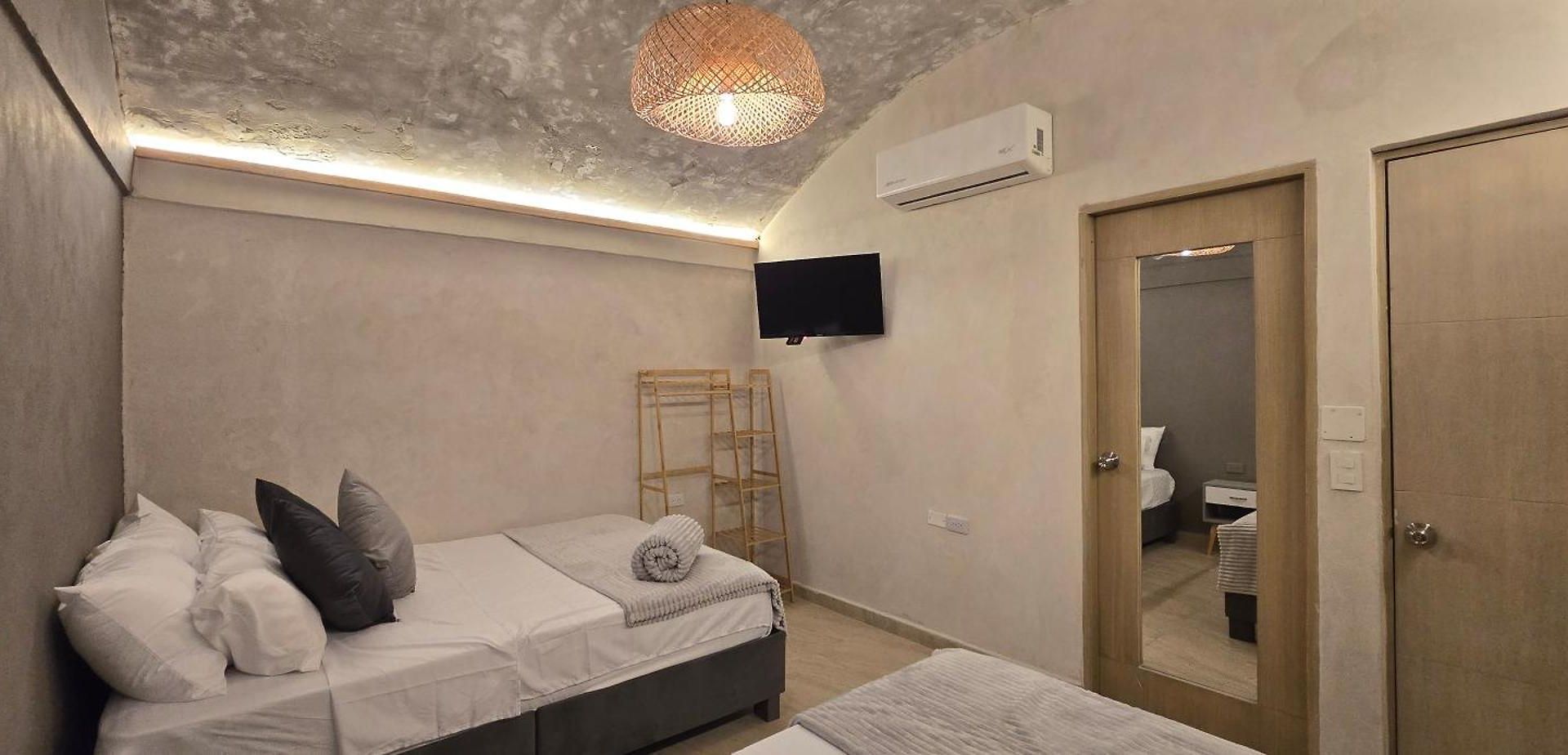 Hotel Agena Cabrero