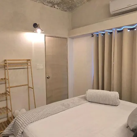Agena Cabrero Hotel *